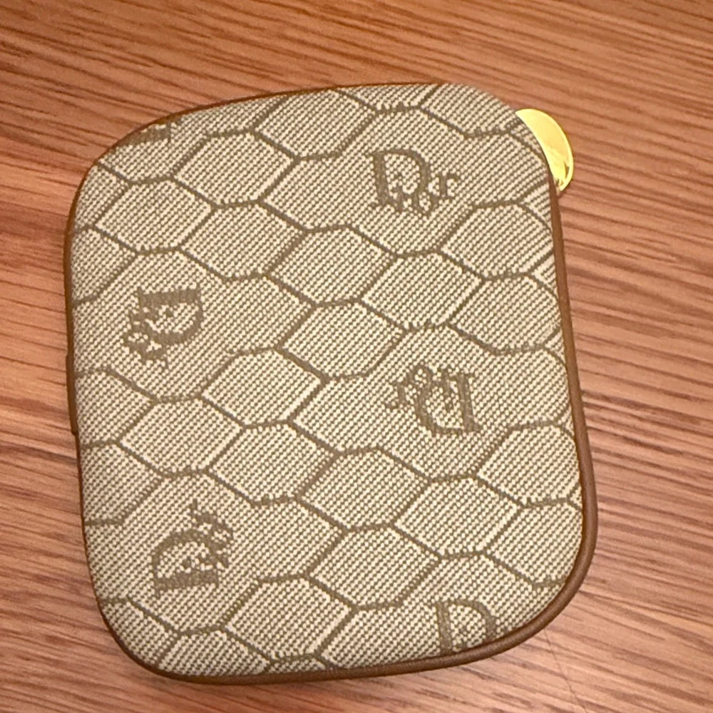 Dior vintage coin pouch